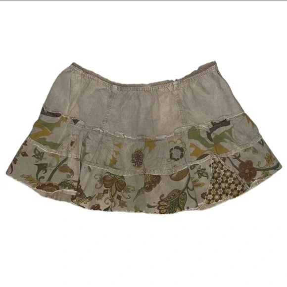 Vintage Y2K 2000’s Micro Mini Skirt Olive Green Floral ~ Z. Cavaricci ~ Size L - Picture 2 of 4